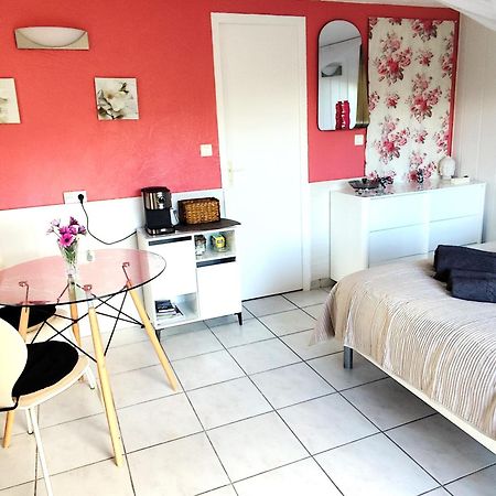 Studio Le Romantique A 20 Kms De Nice Bendéjun Exterior photo