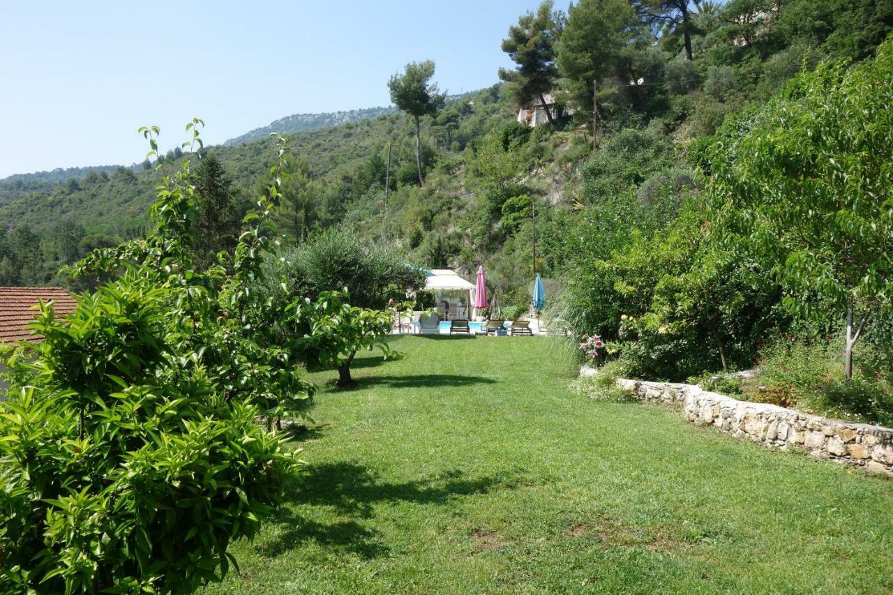 Studio Le Romantique A 20 Kms De Nice Bendéjun Exterior photo